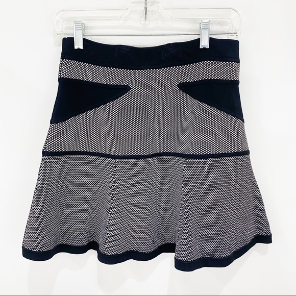 ALC Black White Geometric Knit Bodycon Mini-Skirt Size Large - Picture 5 of 8